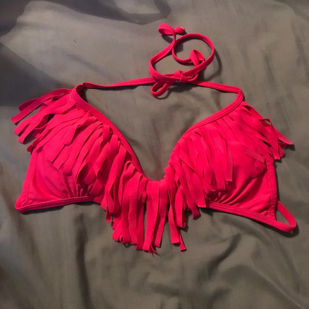 *Wet Seal Fringe Bikini Top in Pink Size Small EUC